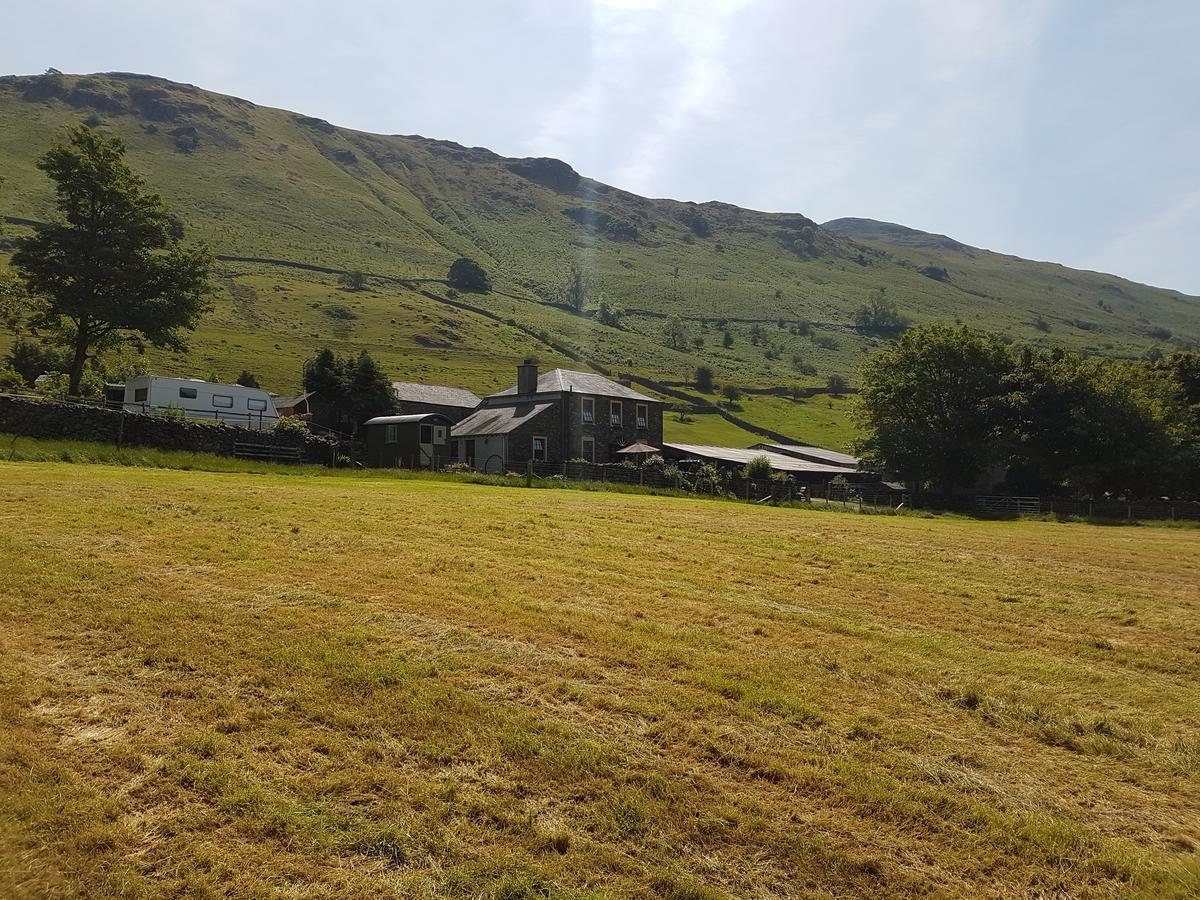 Shepherds Hut Dolly Wagon Keswick  Exterior photo